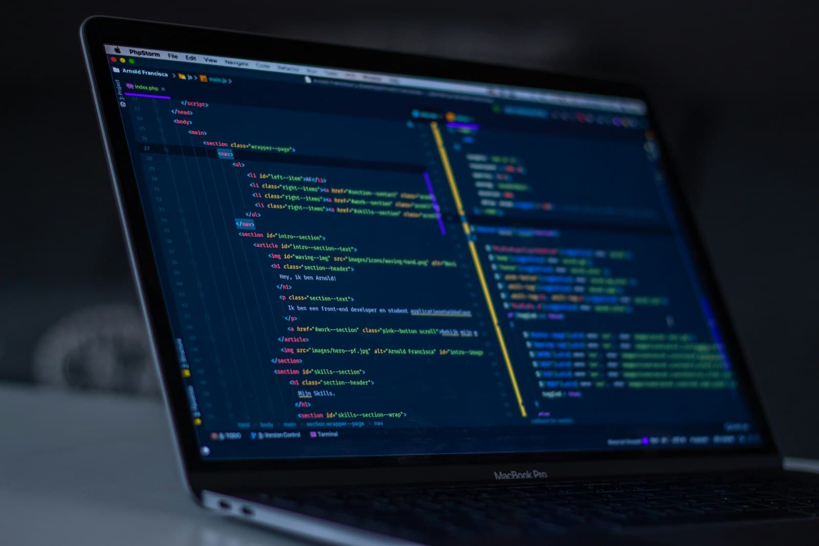 A Pragmatic Guide to Zero-Downtime Deployments